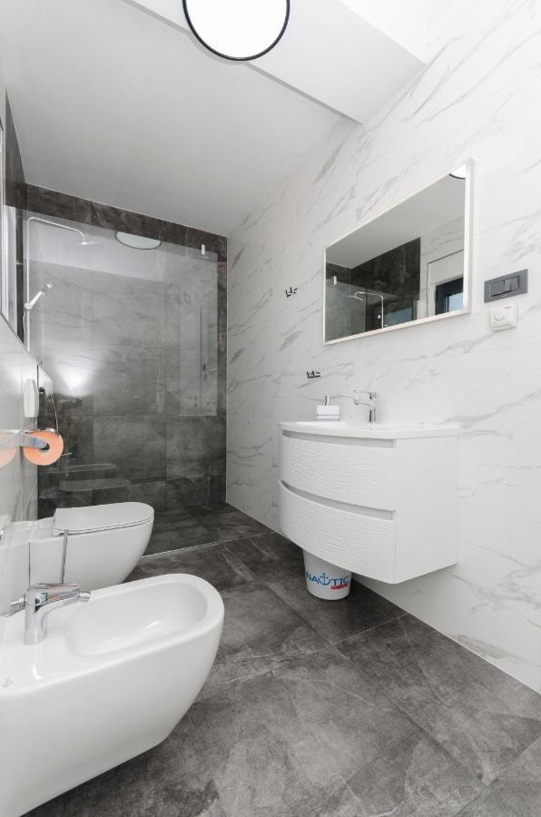 סרימה Apartments Villa Casia מראה חיצוני תמונה