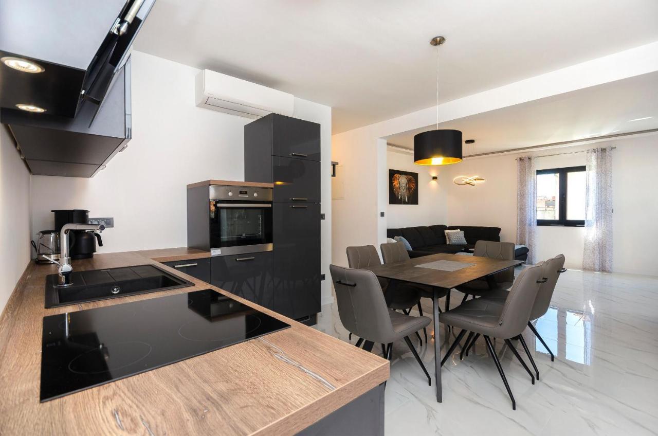 סרימה Apartments Villa Casia מראה חיצוני תמונה