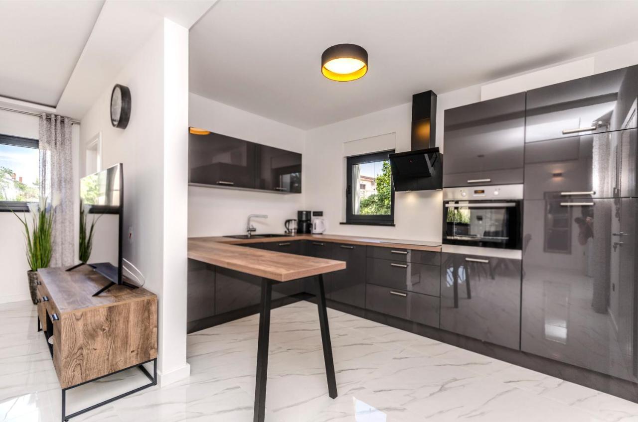 סרימה Apartments Villa Casia מראה חיצוני תמונה